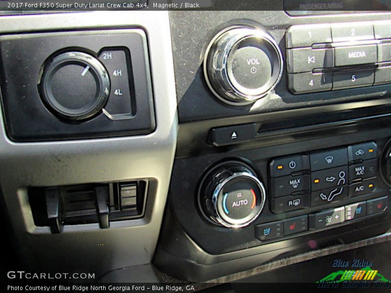 Magnetic / Black 2017 Ford F350 Super Duty Lariat Crew Cab 4x4