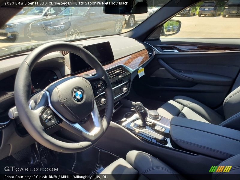 Black Sapphire Metallic / Black 2020 BMW 5 Series 530i xDrive Sedan