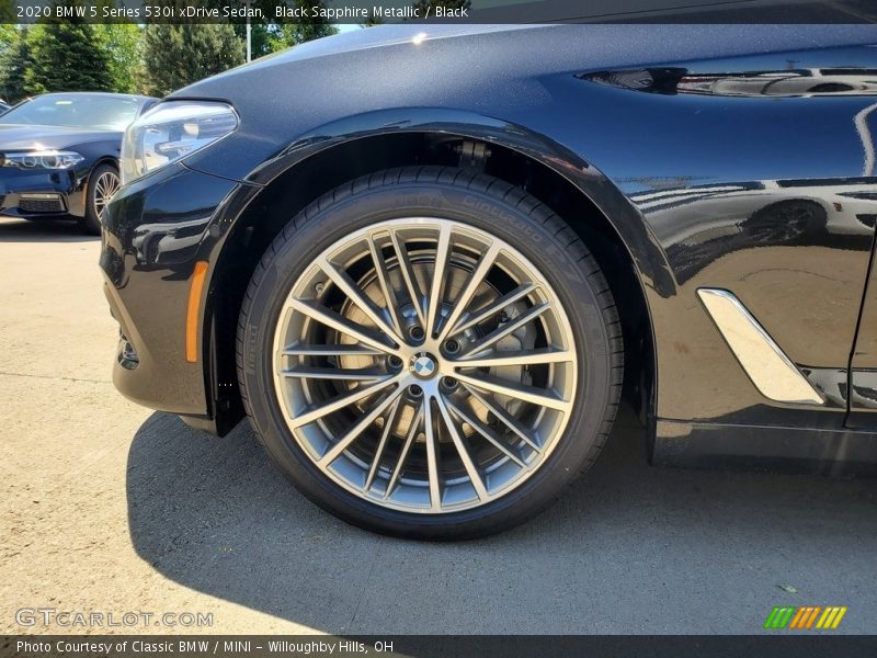 Black Sapphire Metallic / Black 2020 BMW 5 Series 530i xDrive Sedan