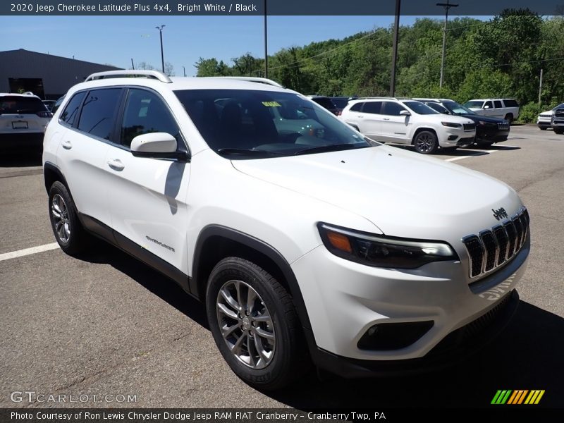 Bright White / Black 2020 Jeep Cherokee Latitude Plus 4x4