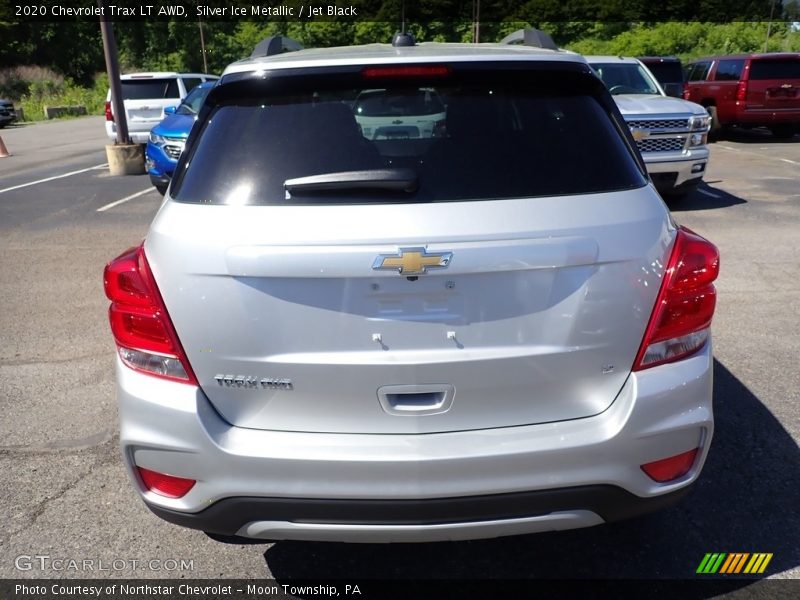 Silver Ice Metallic / Jet Black 2020 Chevrolet Trax LT AWD
