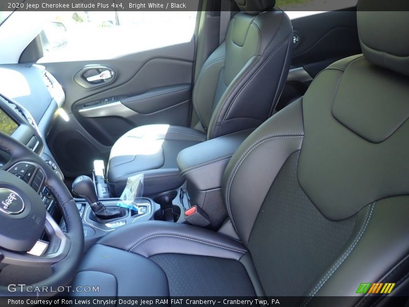 Bright White / Black 2020 Jeep Cherokee Latitude Plus 4x4