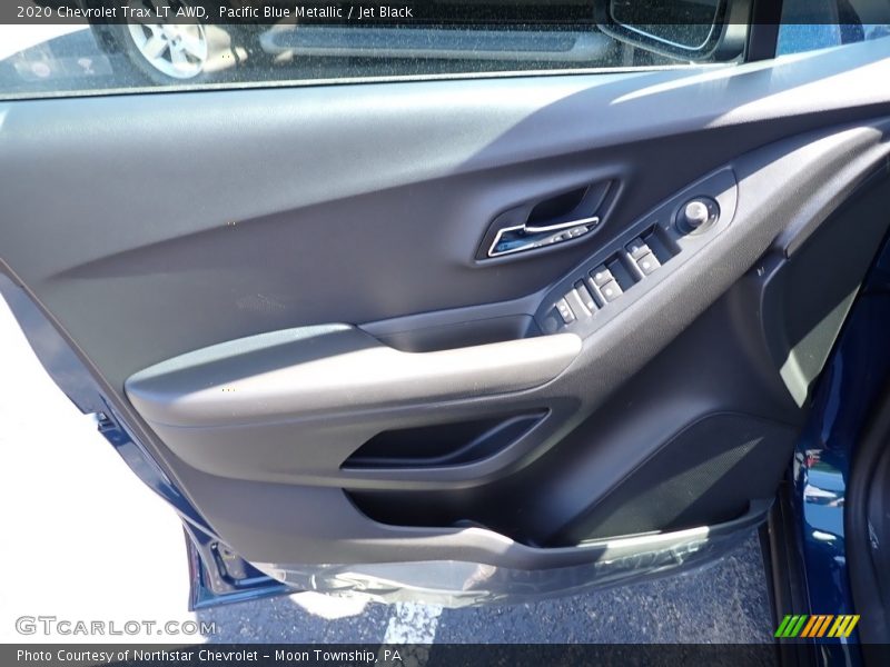 Pacific Blue Metallic / Jet Black 2020 Chevrolet Trax LT AWD