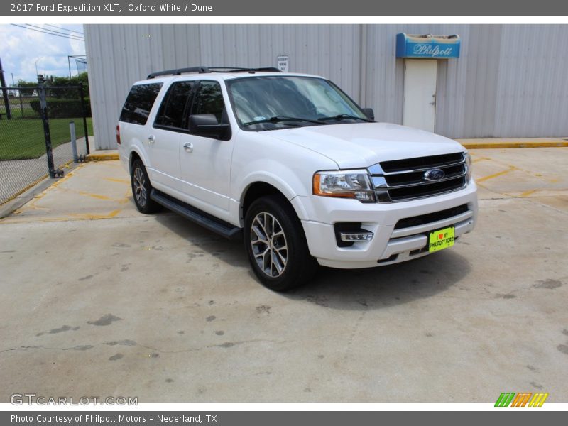 Oxford White / Dune 2017 Ford Expedition XLT