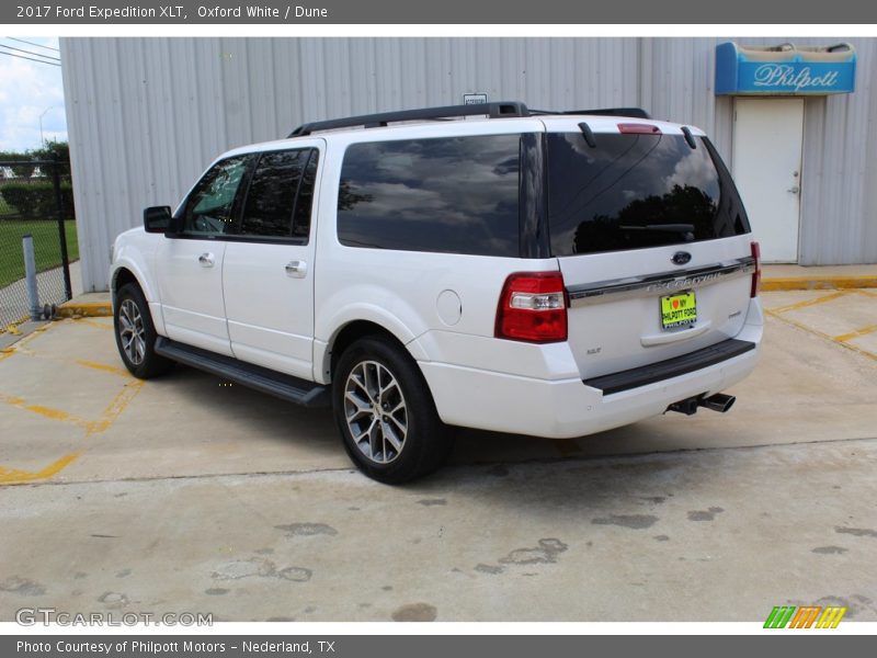 Oxford White / Dune 2017 Ford Expedition XLT