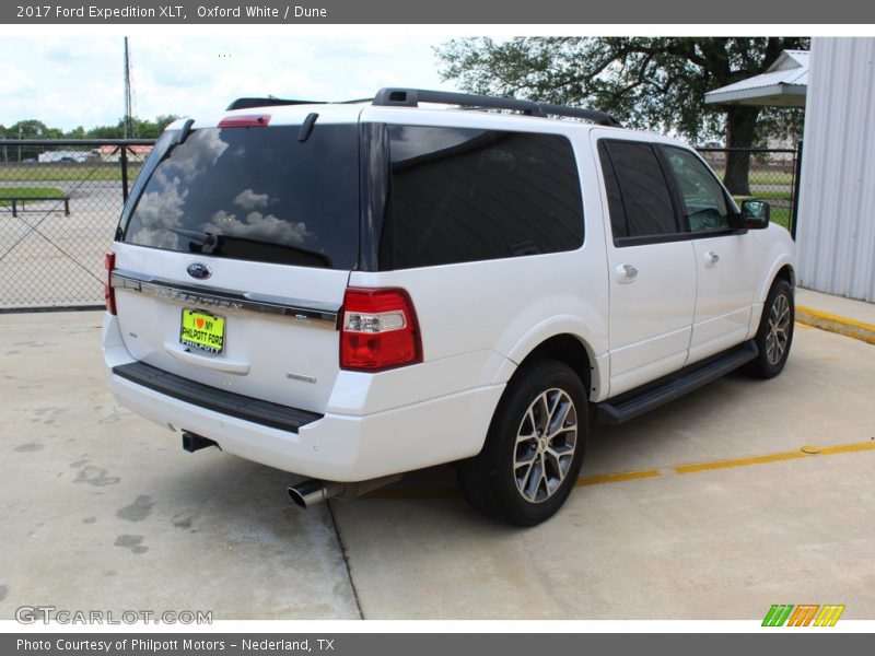 Oxford White / Dune 2017 Ford Expedition XLT