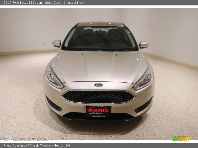 White Gold / Charcoal Black 2017 Ford Focus SE Sedan