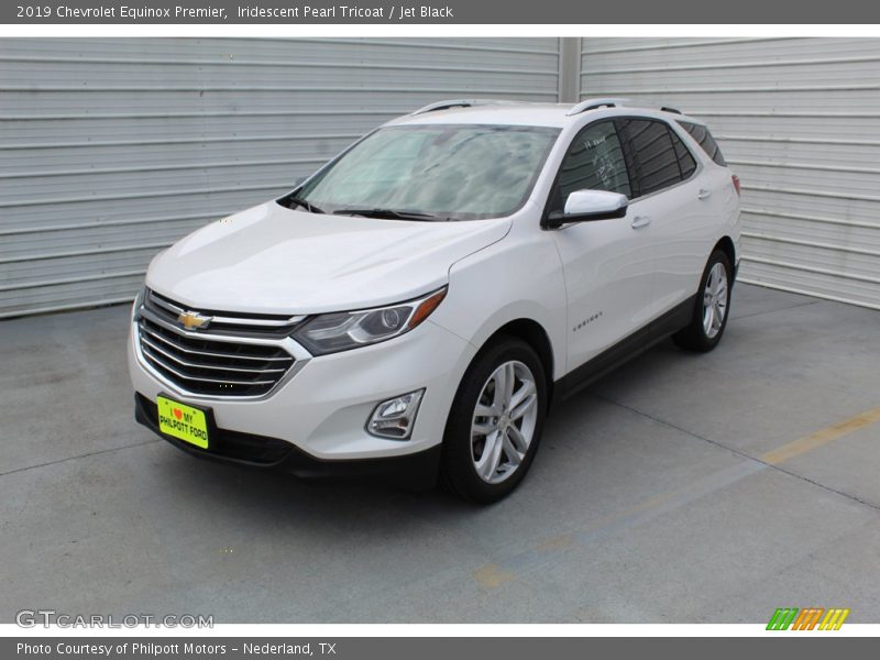Iridescent Pearl Tricoat / Jet Black 2019 Chevrolet Equinox Premier
