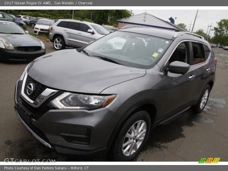 Gun Metallic / Charcoal 2017 Nissan Rogue SV AWD