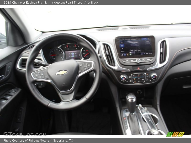 Iridescent Pearl Tricoat / Jet Black 2019 Chevrolet Equinox Premier