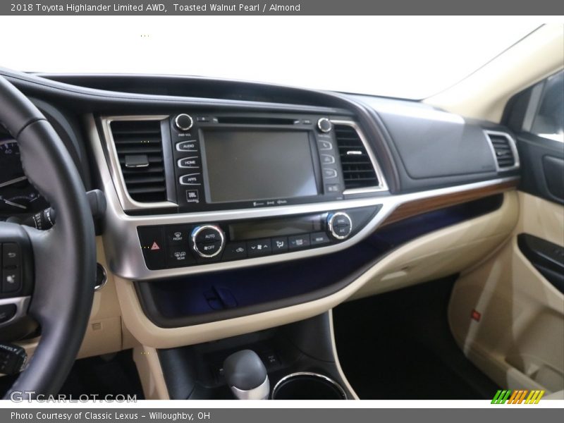 Toasted Walnut Pearl / Almond 2018 Toyota Highlander Limited AWD