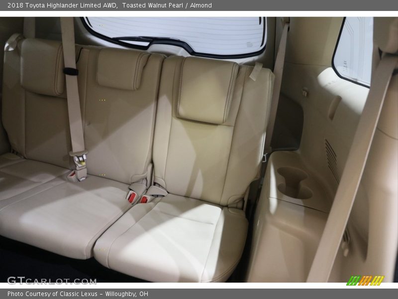 Toasted Walnut Pearl / Almond 2018 Toyota Highlander Limited AWD