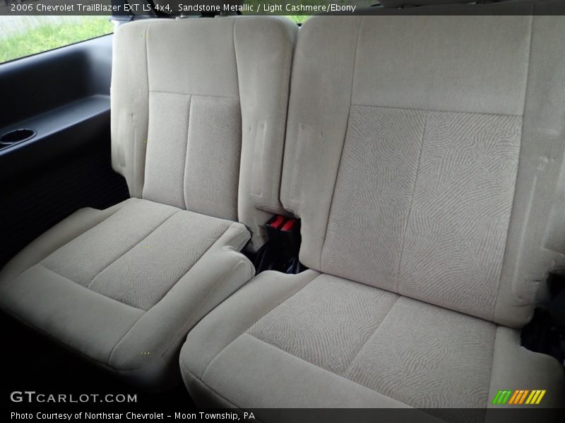 Sandstone Metallic / Light Cashmere/Ebony 2006 Chevrolet TrailBlazer EXT LS 4x4
