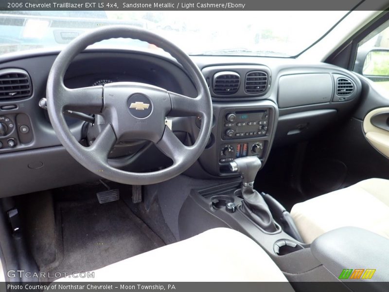 Sandstone Metallic / Light Cashmere/Ebony 2006 Chevrolet TrailBlazer EXT LS 4x4