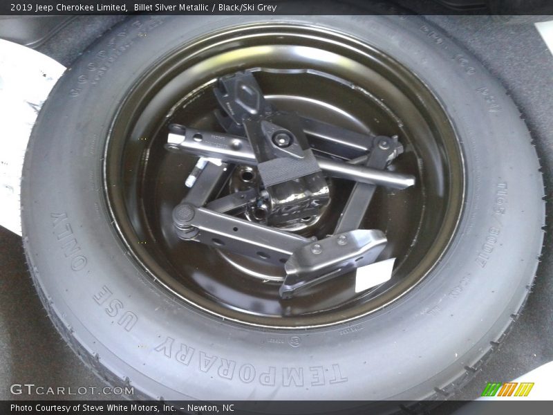 Billet Silver Metallic / Black/Ski Grey 2019 Jeep Cherokee Limited