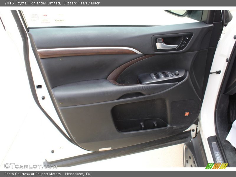 Blizzard Pearl / Black 2016 Toyota Highlander Limited