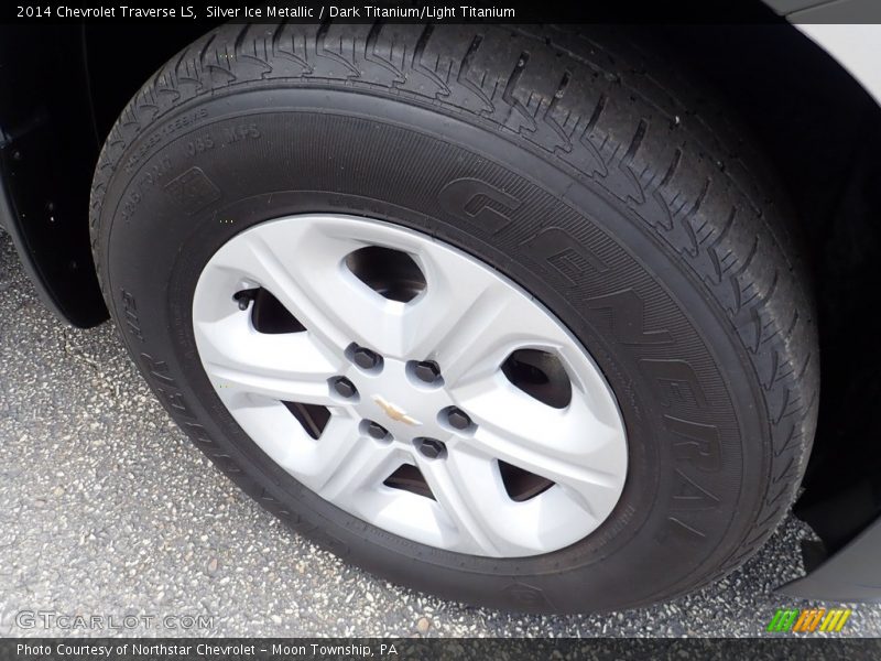 Silver Ice Metallic / Dark Titanium/Light Titanium 2014 Chevrolet Traverse LS