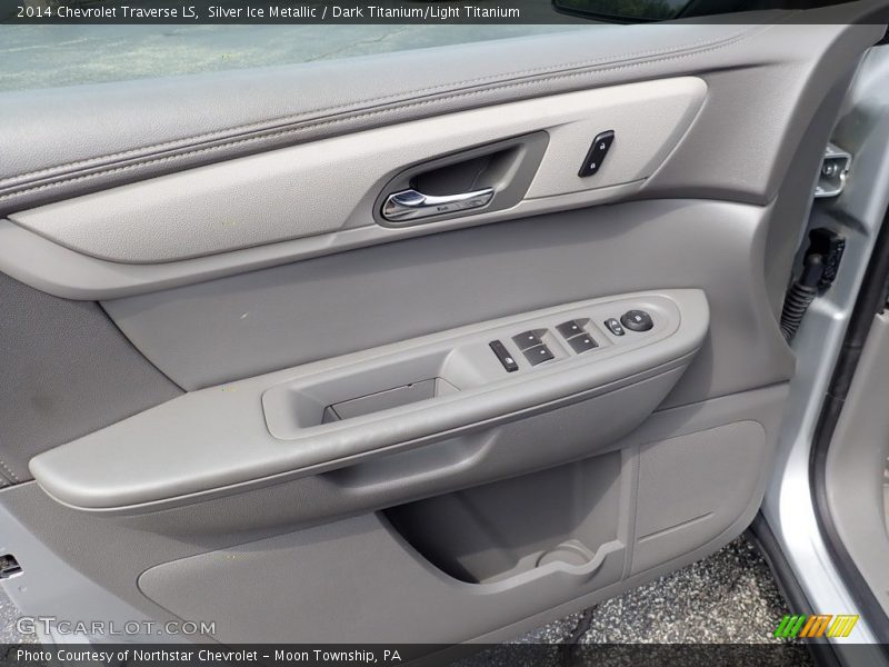 Silver Ice Metallic / Dark Titanium/Light Titanium 2014 Chevrolet Traverse LS