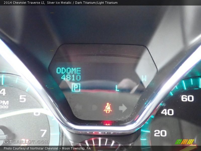 Silver Ice Metallic / Dark Titanium/Light Titanium 2014 Chevrolet Traverse LS