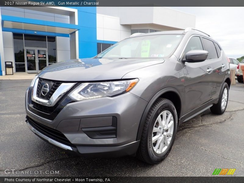 Gun Metallic / Charcoal 2017 Nissan Rogue SV AWD