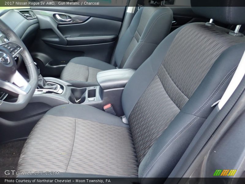 Gun Metallic / Charcoal 2017 Nissan Rogue SV AWD