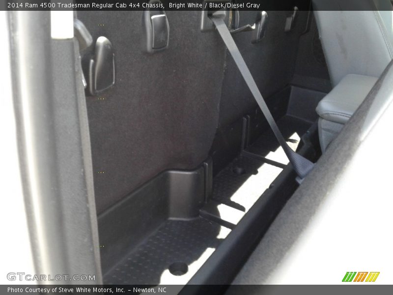 Bright White / Black/Diesel Gray 2014 Ram 4500 Tradesman Regular Cab 4x4 Chassis