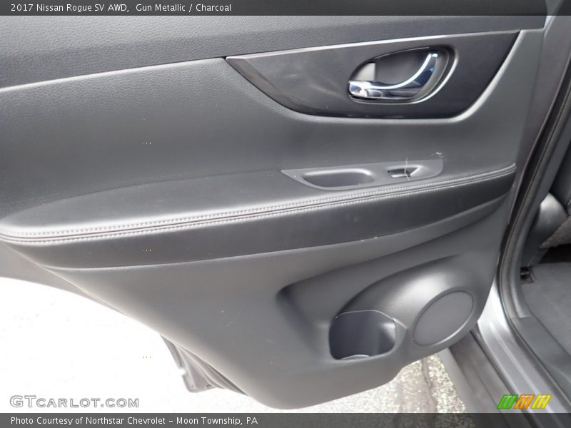 Gun Metallic / Charcoal 2017 Nissan Rogue SV AWD