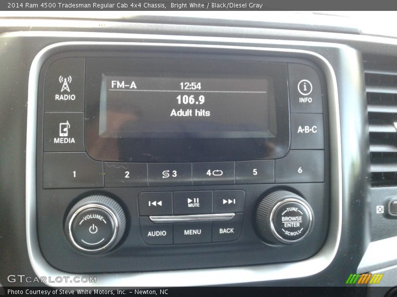 Bright White / Black/Diesel Gray 2014 Ram 4500 Tradesman Regular Cab 4x4 Chassis