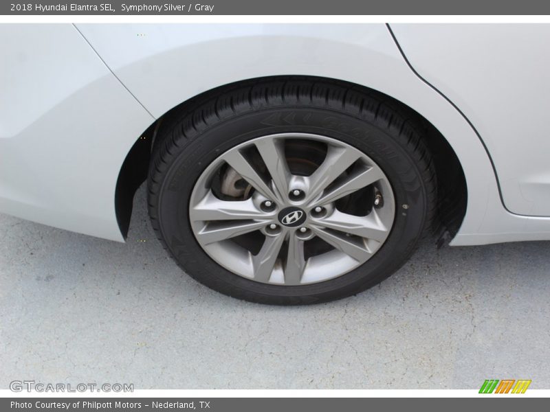 Symphony Silver / Gray 2018 Hyundai Elantra SEL