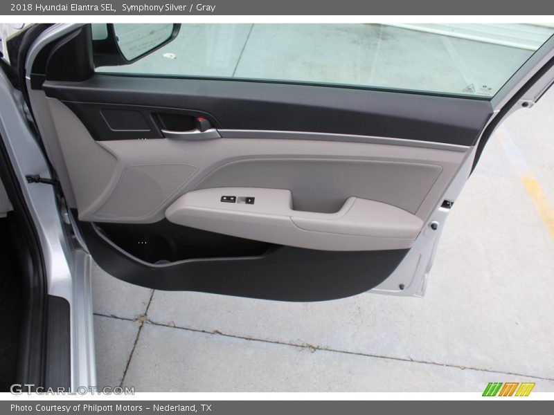 Symphony Silver / Gray 2018 Hyundai Elantra SEL