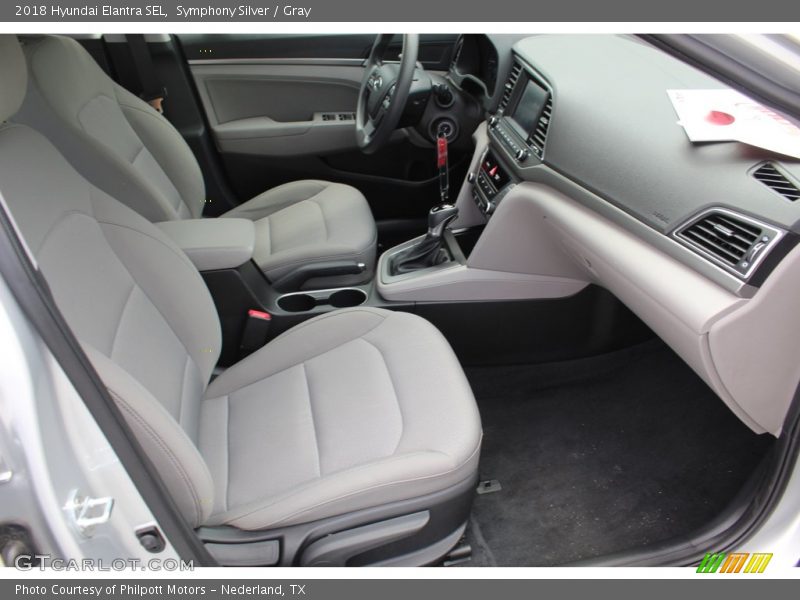 Symphony Silver / Gray 2018 Hyundai Elantra SEL