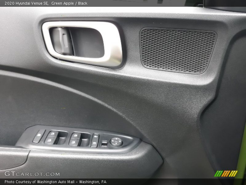 Green Apple / Black 2020 Hyundai Venue SE