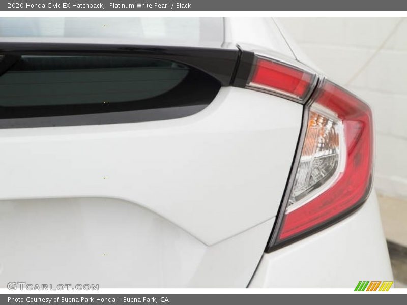 Platinum White Pearl / Black 2020 Honda Civic EX Hatchback