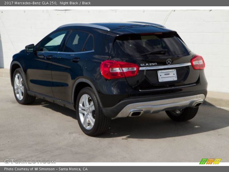 Night Black / Black 2017 Mercedes-Benz GLA 250