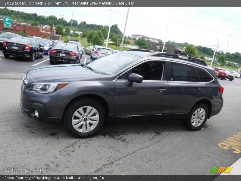 Magnetite Gray Metallic / Slate Black 2019 Subaru Outback 2.5i Premium
