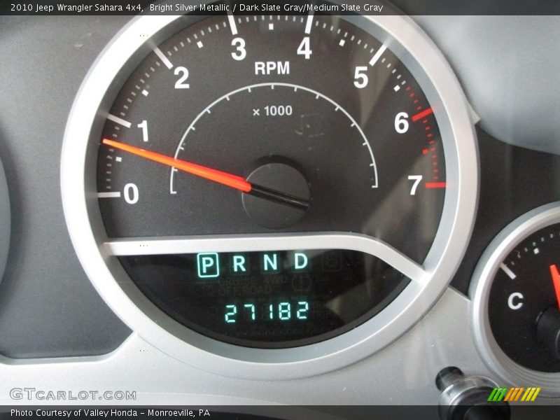 Bright Silver Metallic / Dark Slate Gray/Medium Slate Gray 2010 Jeep Wrangler Sahara 4x4