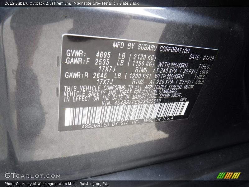 Magnetite Gray Metallic / Slate Black 2019 Subaru Outback 2.5i Premium