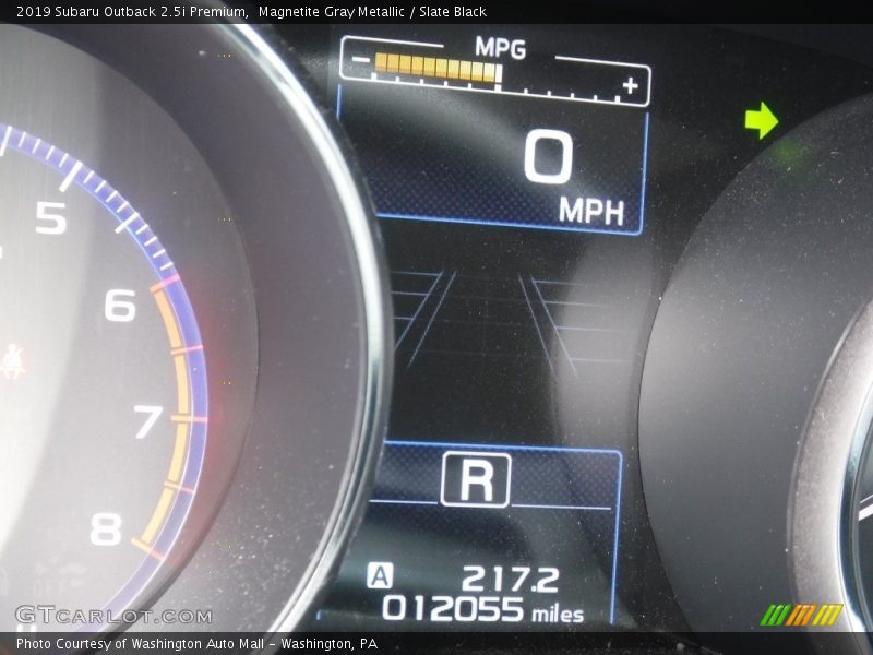Magnetite Gray Metallic / Slate Black 2019 Subaru Outback 2.5i Premium