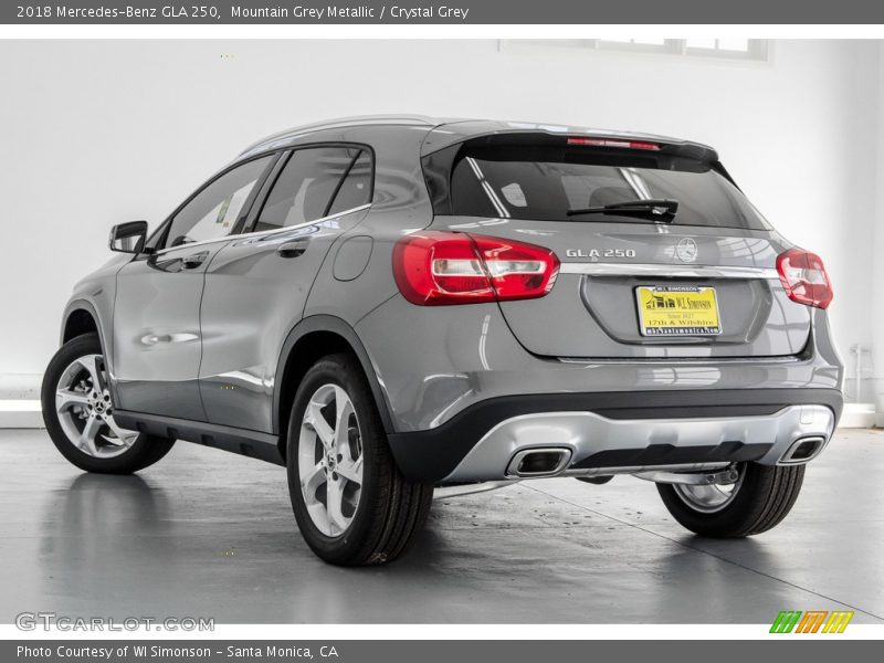 Mountain Grey Metallic / Crystal Grey 2018 Mercedes-Benz GLA 250