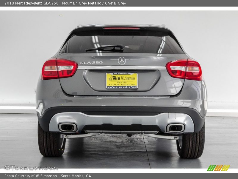 Mountain Grey Metallic / Crystal Grey 2018 Mercedes-Benz GLA 250