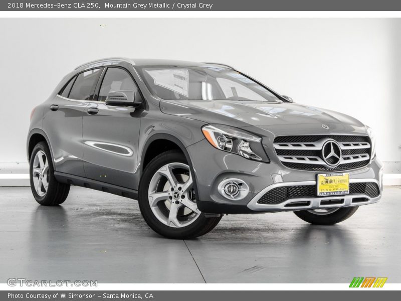Mountain Grey Metallic / Crystal Grey 2018 Mercedes-Benz GLA 250