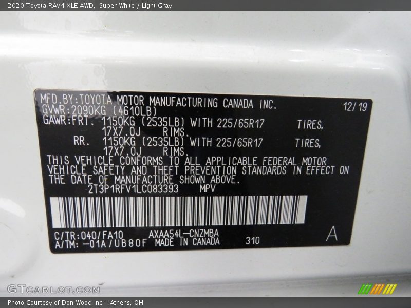 Super White / Light Gray 2020 Toyota RAV4 XLE AWD