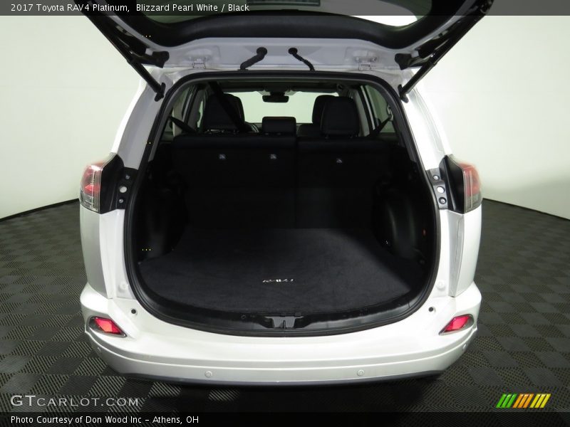 Blizzard Pearl White / Black 2017 Toyota RAV4 Platinum