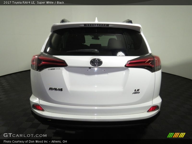 Super White / Black 2017 Toyota RAV4 LE