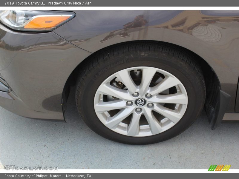 Predawn Gray Mica / Ash 2019 Toyota Camry LE