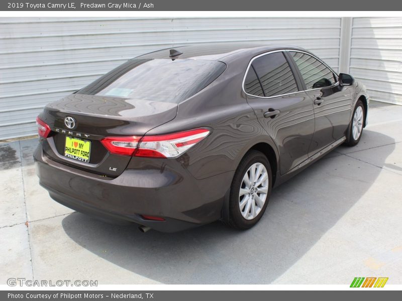 Predawn Gray Mica / Ash 2019 Toyota Camry LE