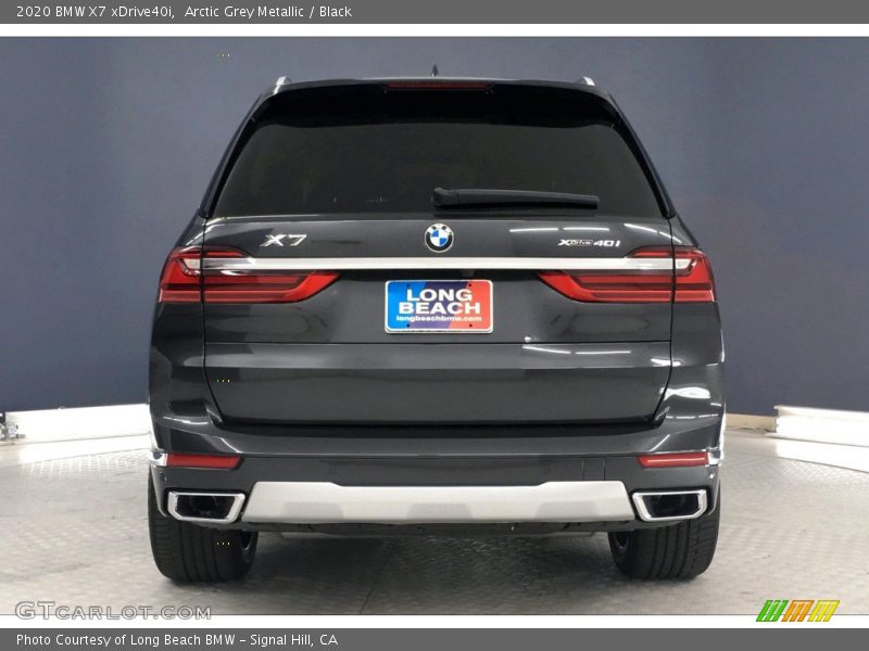 Arctic Grey Metallic / Black 2020 BMW X7 xDrive40i