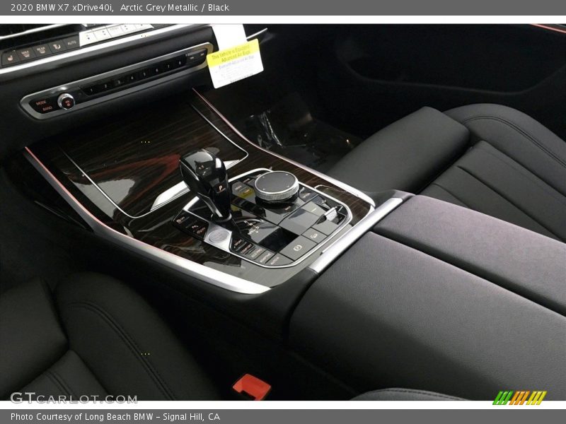 Arctic Grey Metallic / Black 2020 BMW X7 xDrive40i