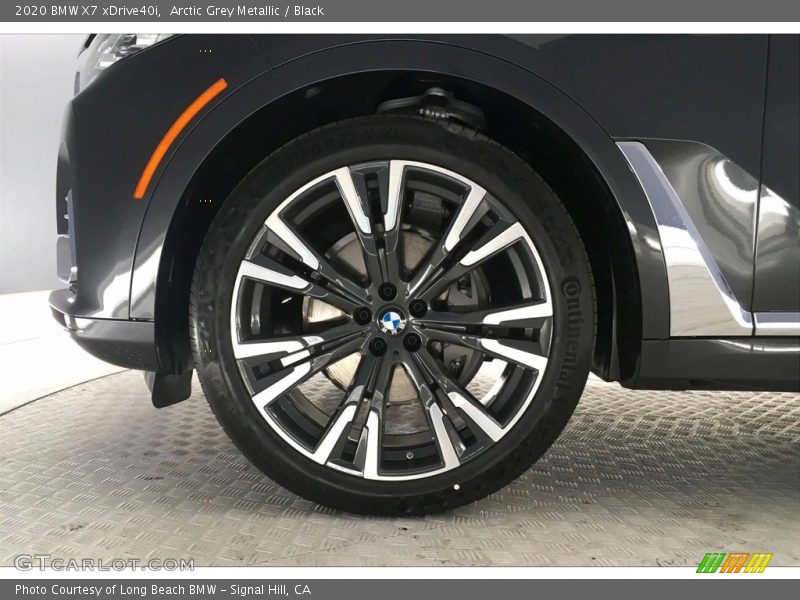 Arctic Grey Metallic / Black 2020 BMW X7 xDrive40i