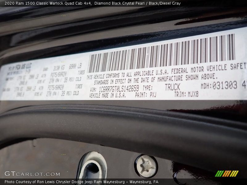 Diamond Black Crystal Pearl / Black/Diesel Gray 2020 Ram 1500 Classic Warlock Quad Cab 4x4